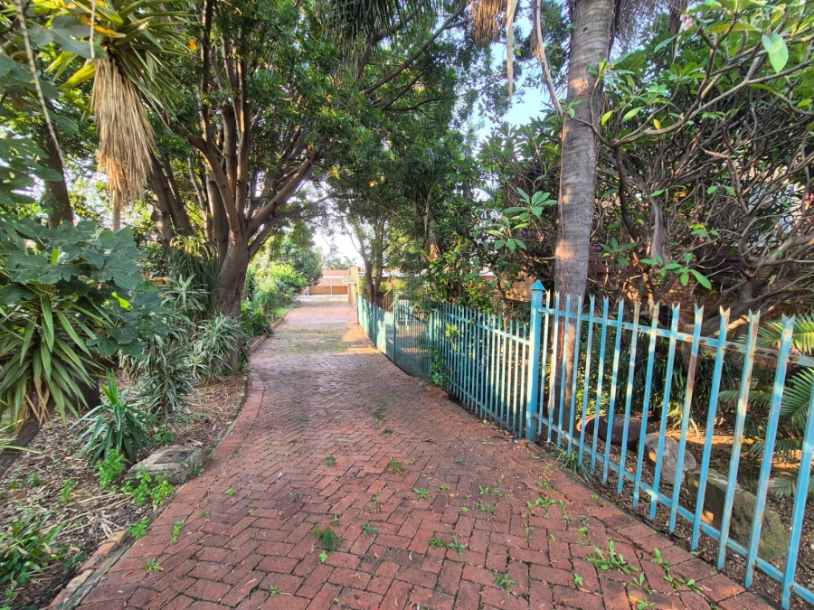 9 Bedroom Property for Sale in Montana Park Gauteng