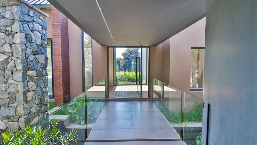 To Let 4 Bedroom Property for Rent in Kyalami Ah Gauteng