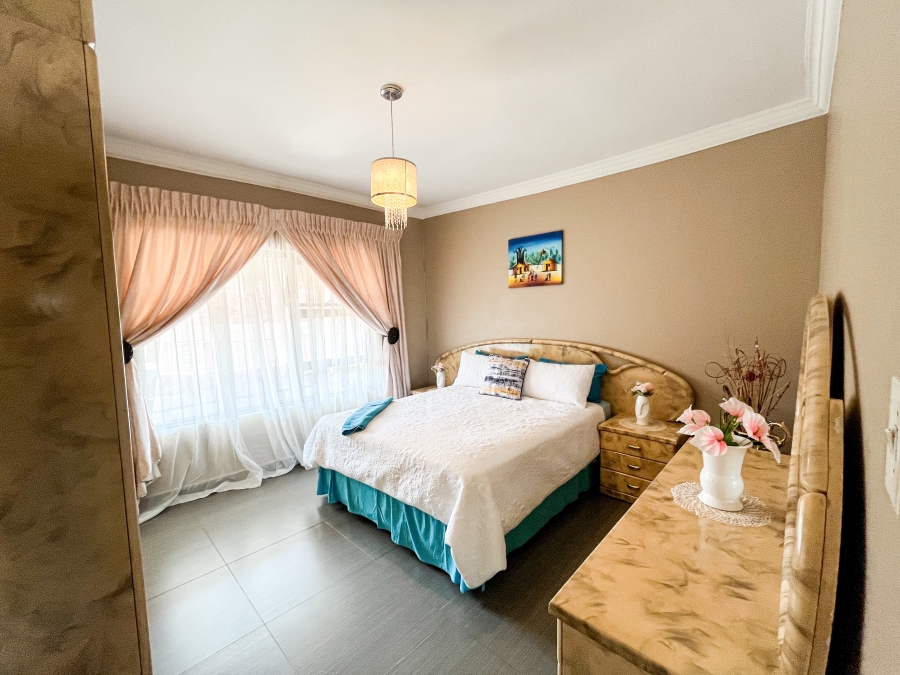 3 Bedroom Property for Sale in The Orchards Gauteng