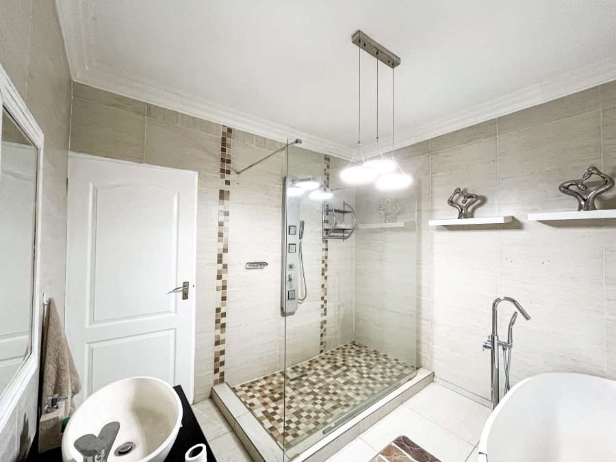 3 Bedroom Property for Sale in The Orchards Gauteng