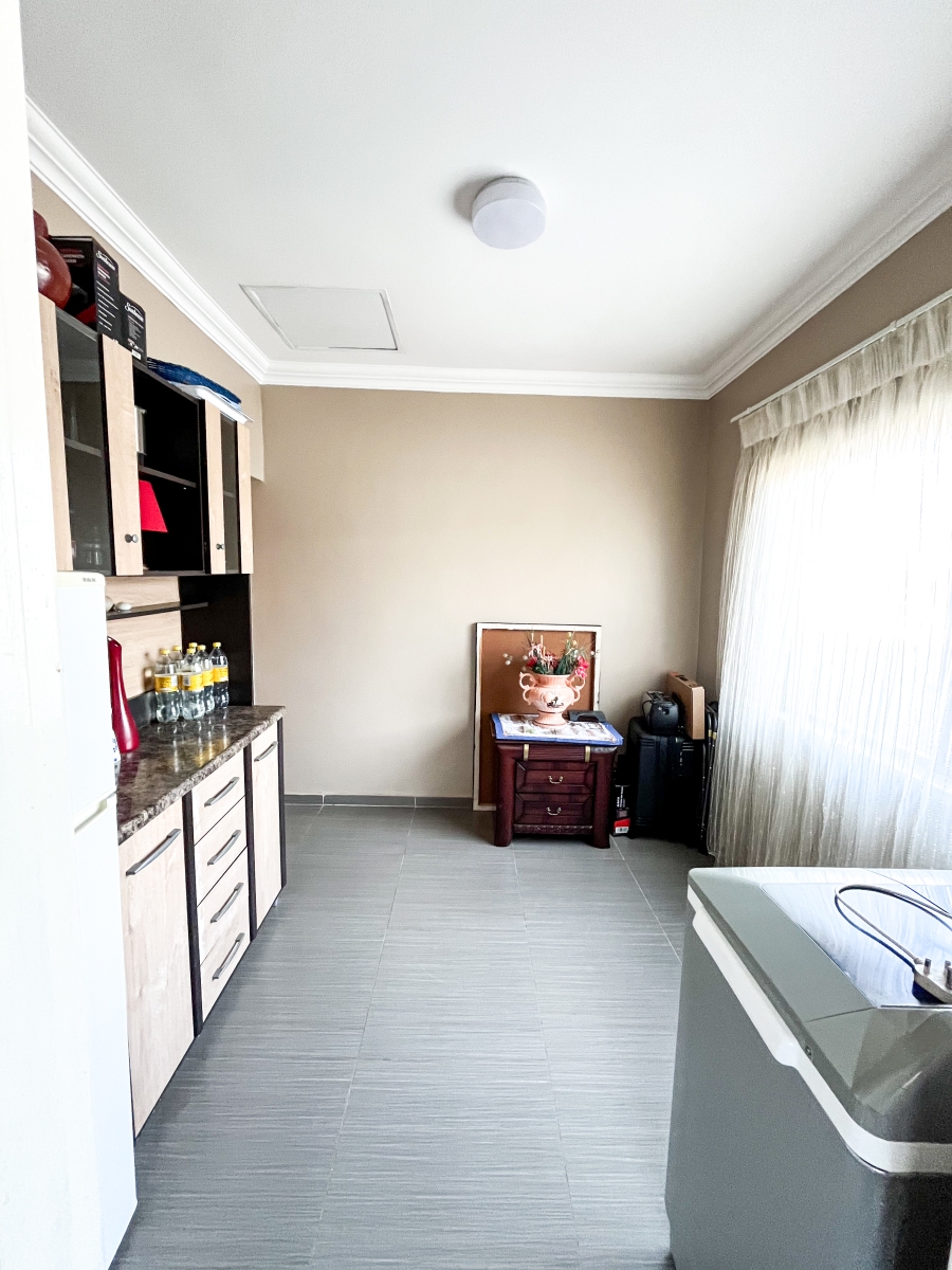 3 Bedroom Property for Sale in The Orchards Gauteng