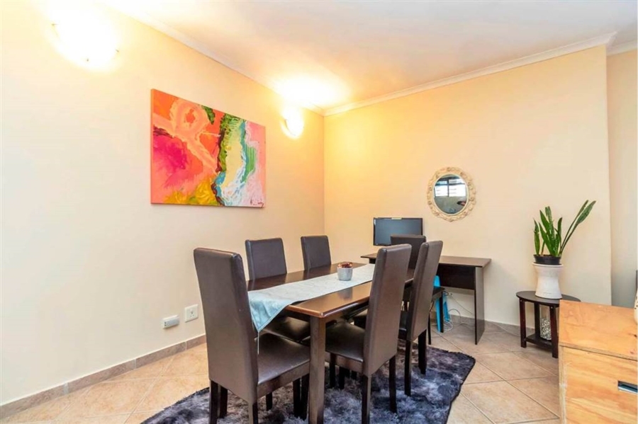 2 Bedroom Property for Sale in Broadacres Gauteng