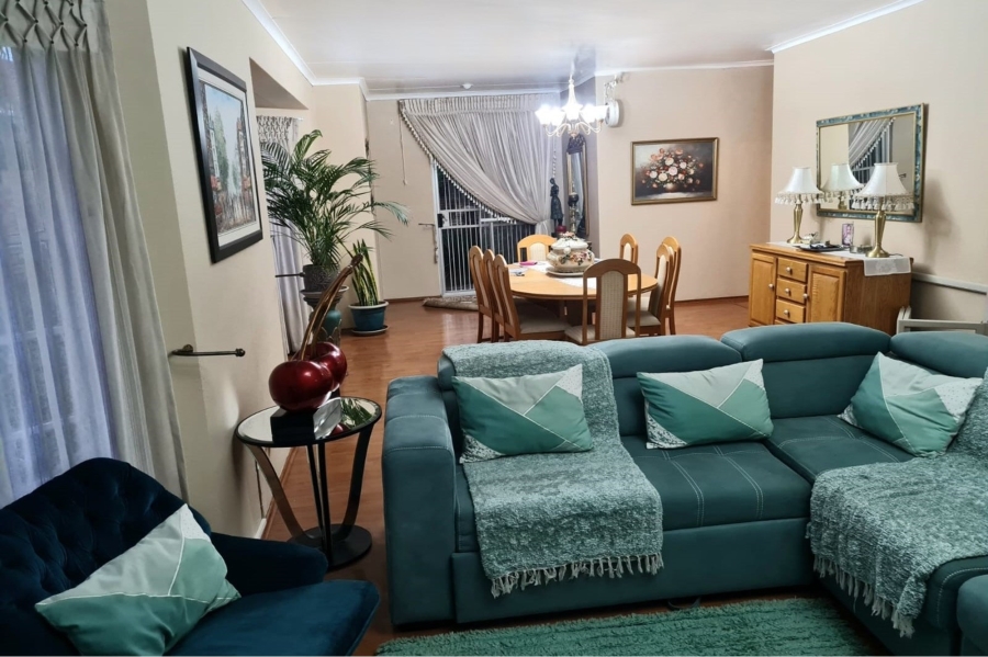 3 Bedroom Property for Sale in Chancliff Ridge Gauteng