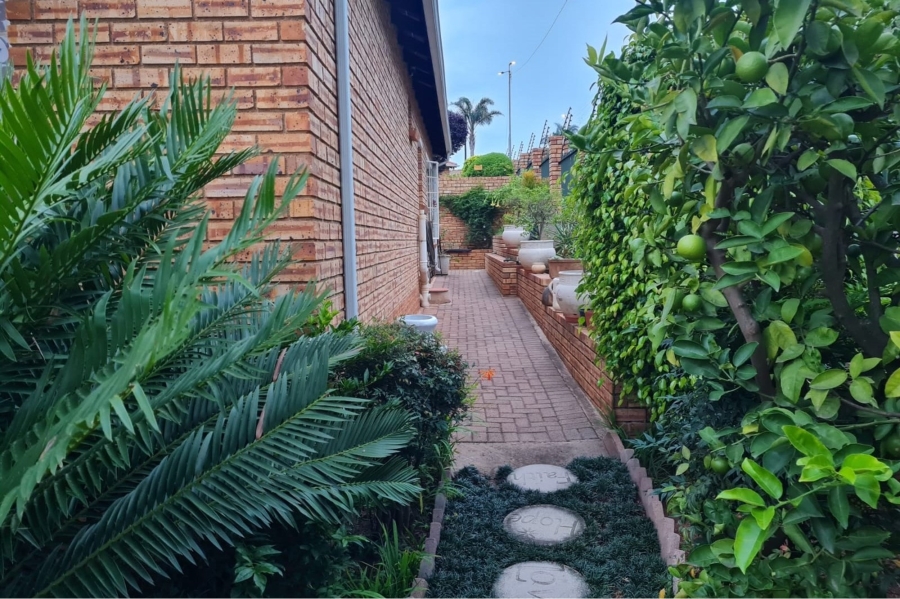 3 Bedroom Property for Sale in Chancliff Ridge Gauteng