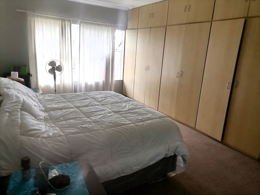 To Let 4 Bedroom Property for Rent in Zwartkop Gauteng