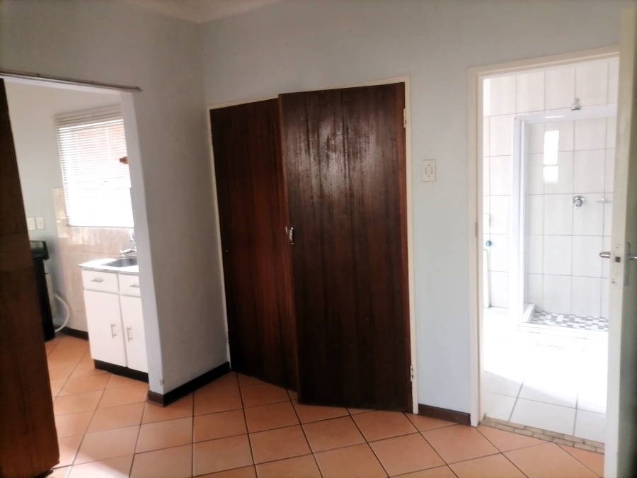 To Let 4 Bedroom Property for Rent in Zwartkop Gauteng