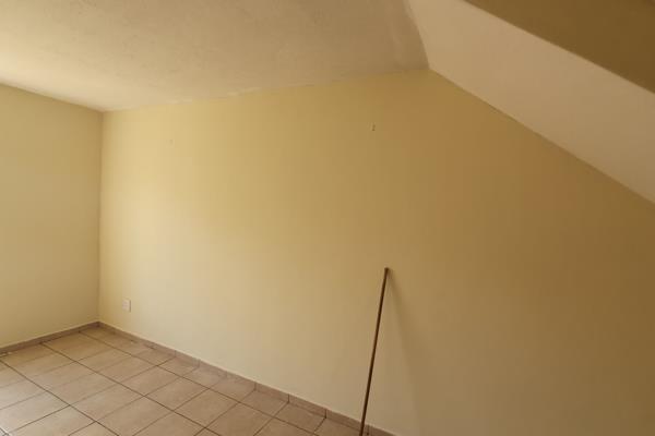 To Let 2 Bedroom Property for Rent in The Orchards Gauteng