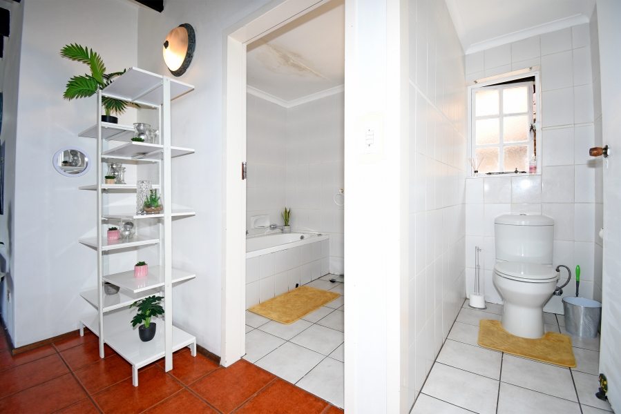 To Let 4 Bedroom Property for Rent in Ferndale Gauteng