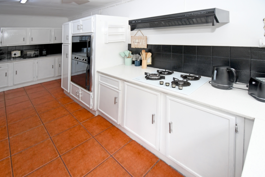 To Let 4 Bedroom Property for Rent in Ferndale Gauteng