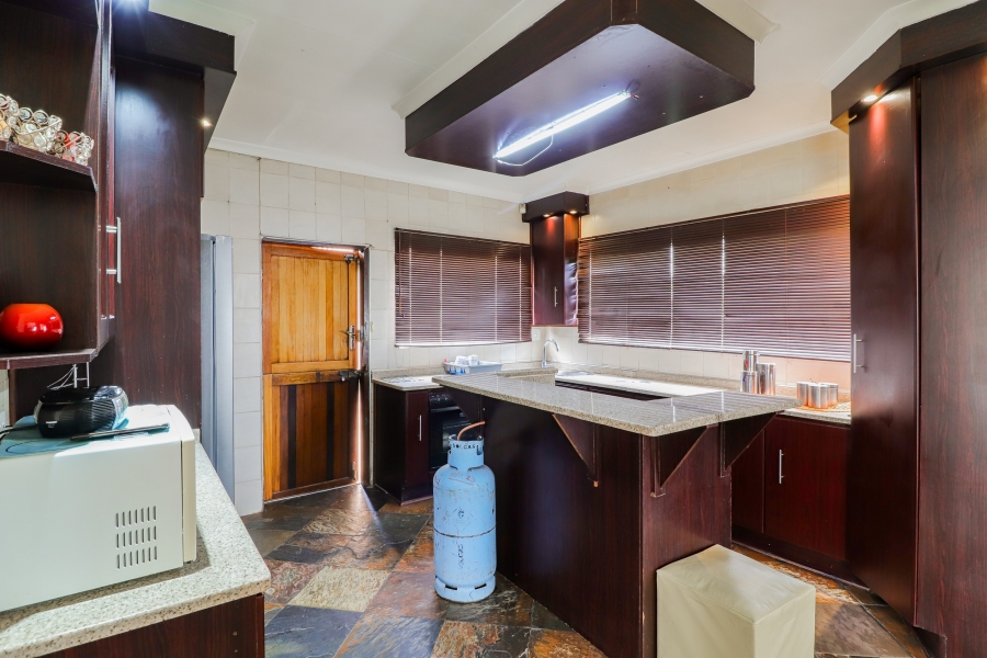 3 Bedroom Property for Sale in Lenasia South Gauteng