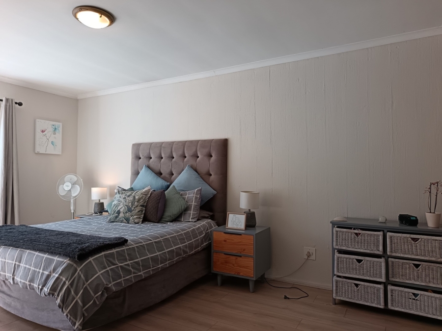 3 Bedroom Property for Sale in Bryanston Gauteng