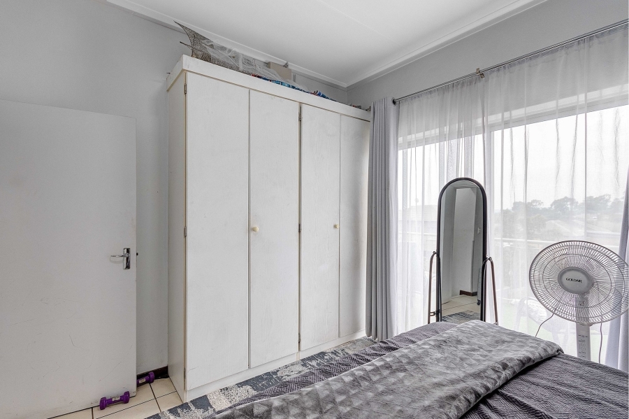 2 Bedroom Property for Sale in Sonneglans Gauteng