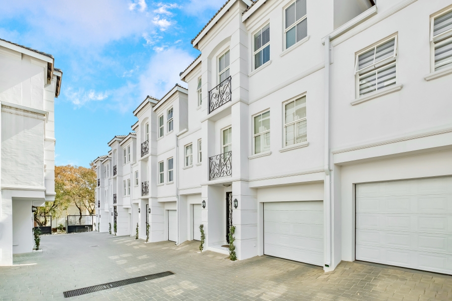 3 Bedroom Property for Sale in Bryanston Gauteng