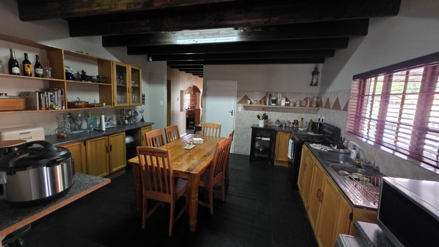 5 Bedroom Property for Sale in Sinoville Gauteng