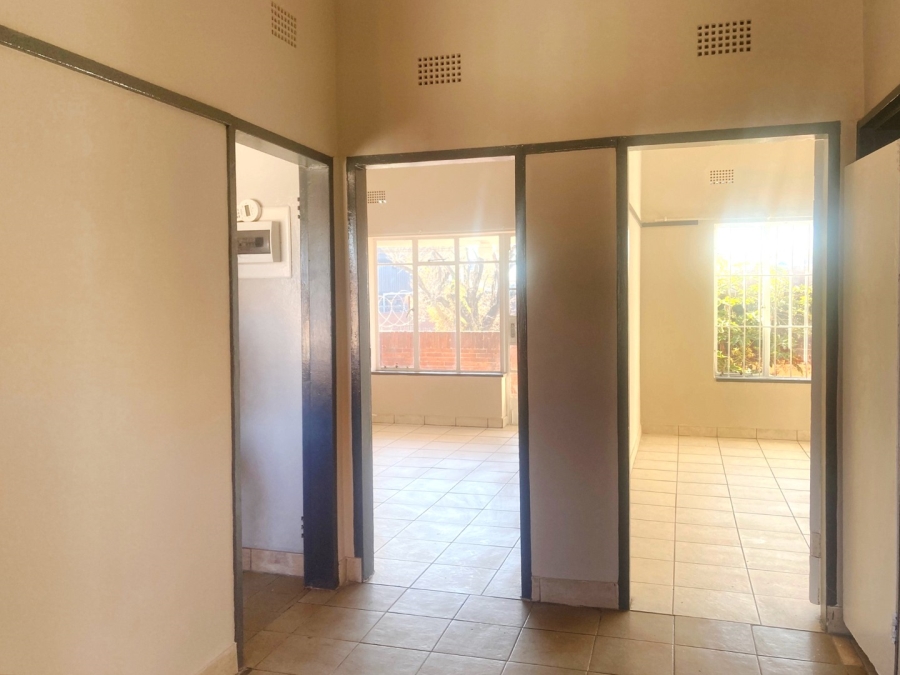 To Let 1 Bedroom Property for Rent in Primrose Gauteng