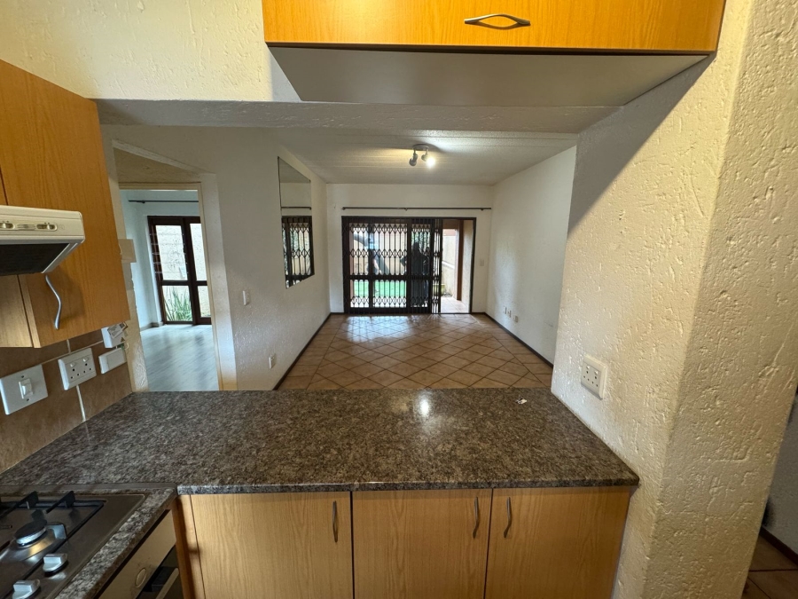 1 Bedroom Property for Sale in Douglasdale Gauteng