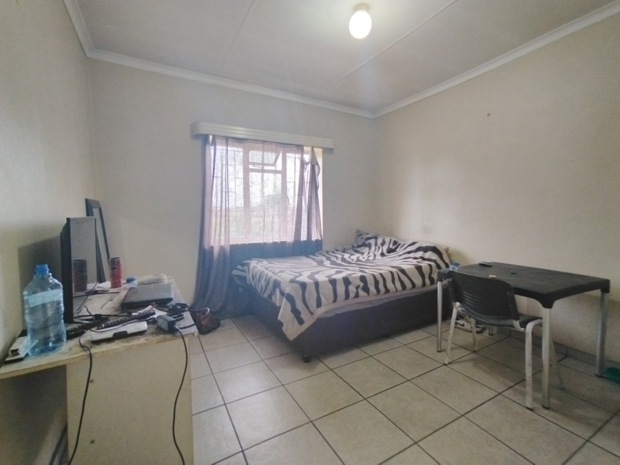 1 Bedroom Property for Sale in Pretoria North Gauteng