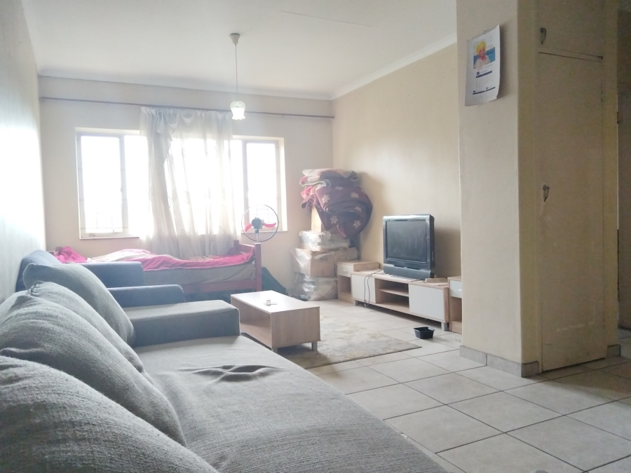 1 Bedroom Property for Sale in Pretoria North Gauteng
