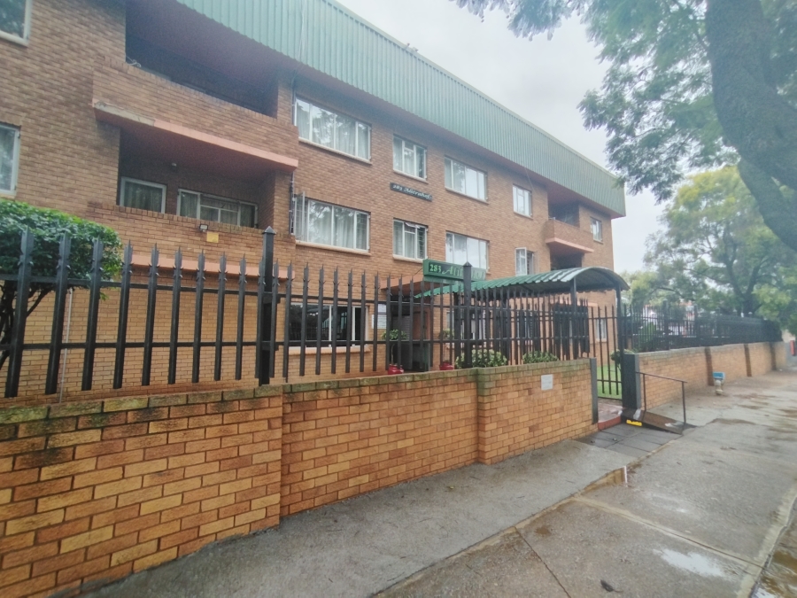 1 Bedroom Property for Sale in Pretoria North Gauteng
