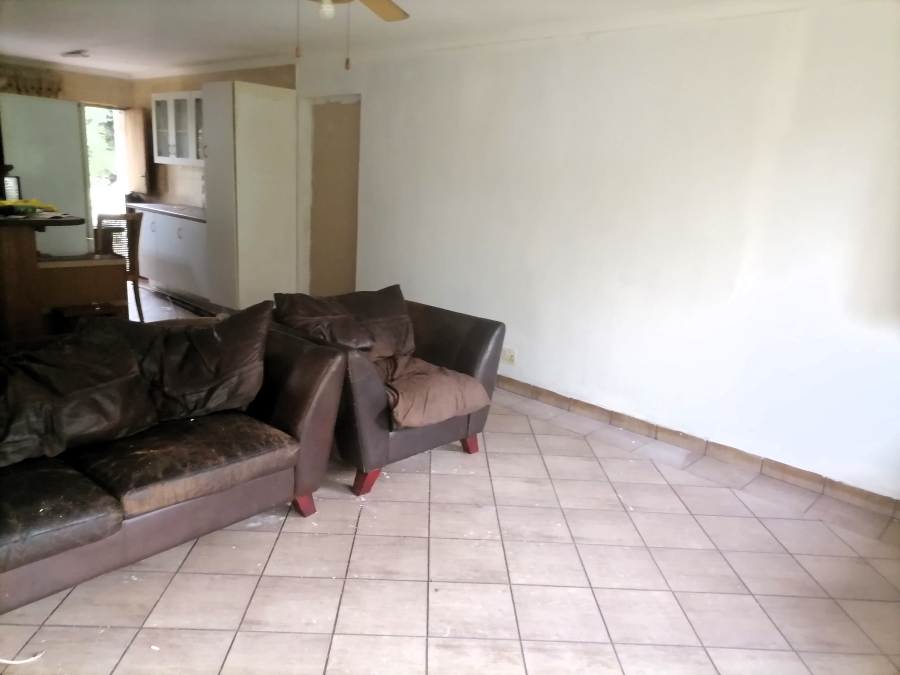 To Let 1 Bedroom Property for Rent in Doringkloof Gauteng