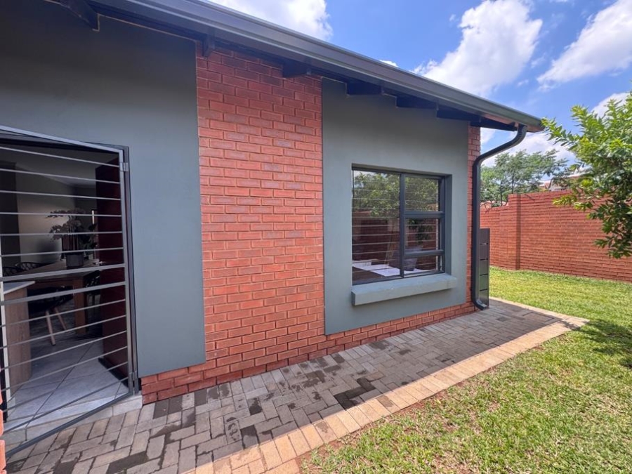 3 Bedroom Property for Sale in Boardwalk Villas Gauteng