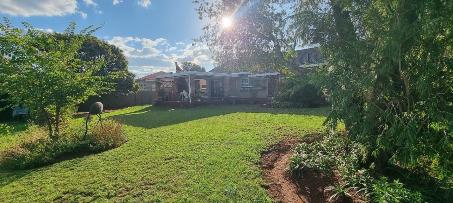 5 Bedroom Property for Sale in Elspark Gauteng