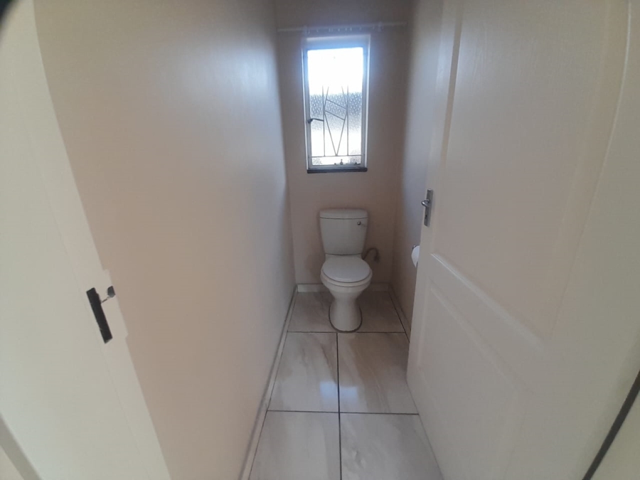 3 Bedroom Property for Sale in Three Rivers Gauteng