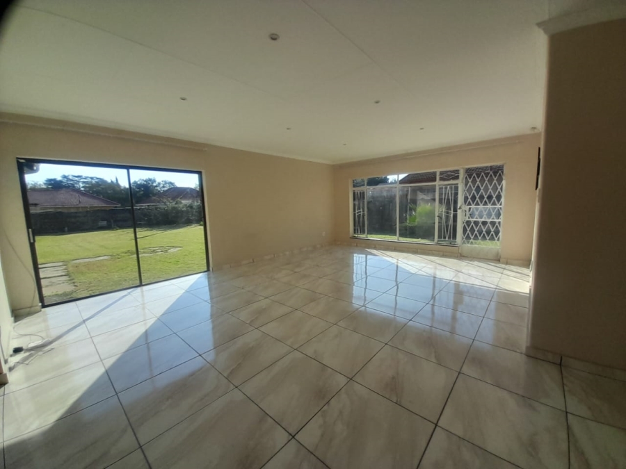 3 Bedroom Property for Sale in Three Rivers Gauteng