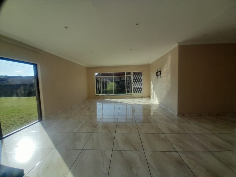 3 Bedroom Property for Sale in Three Rivers Gauteng