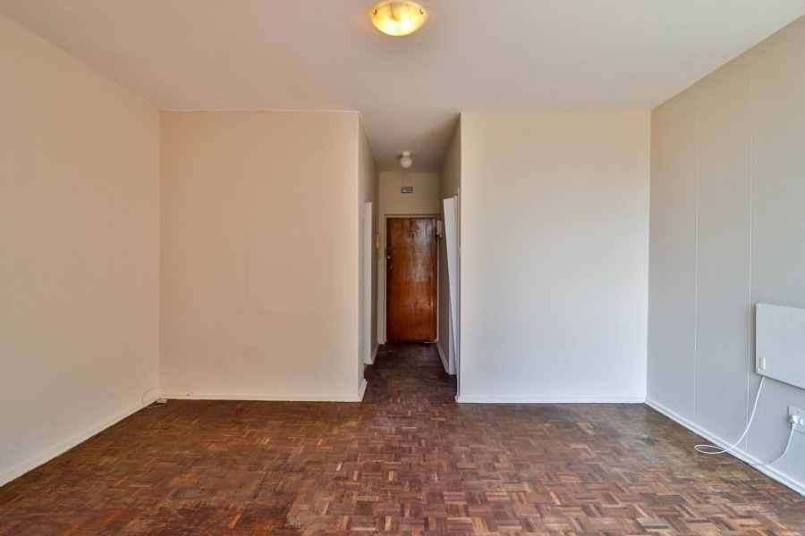 1 Bedroom Property for Sale in Haddon Gauteng