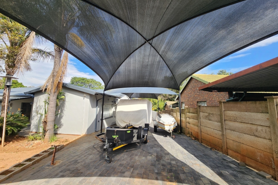 4 Bedroom Property for Sale in Valhalla Gauteng