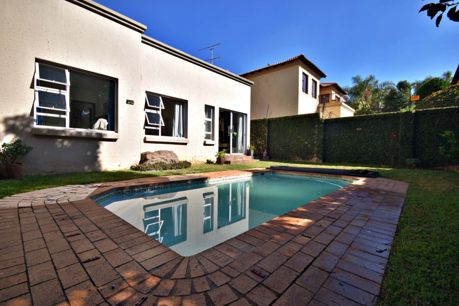 3 Bedroom Property for Sale in Bromhof Gauteng