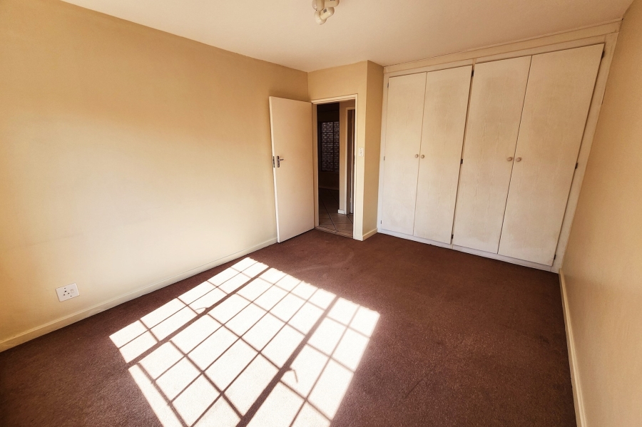2 Bedroom Property for Sale in Amberfield Gauteng