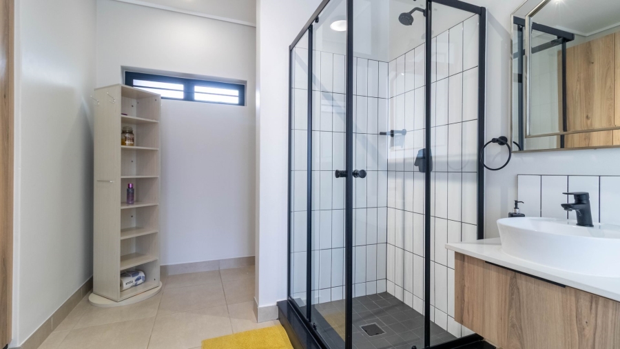 1 Bedroom Property for Sale in Aspen Hills Gauteng