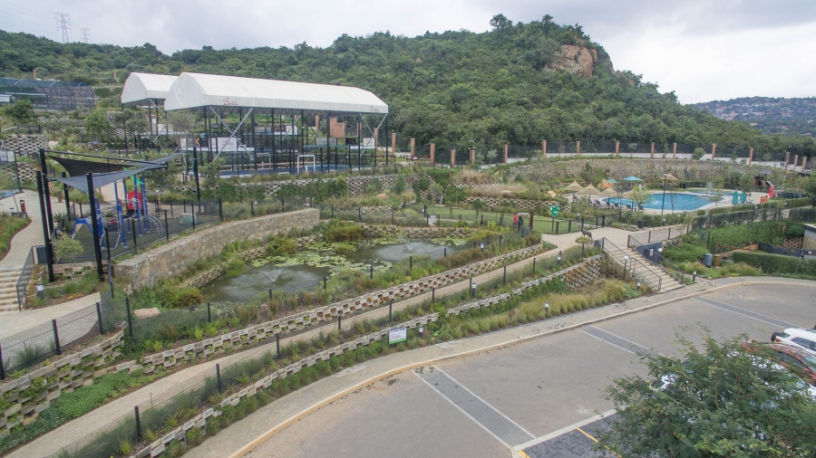 1 Bedroom Property for Sale in Aspen Hills Gauteng
