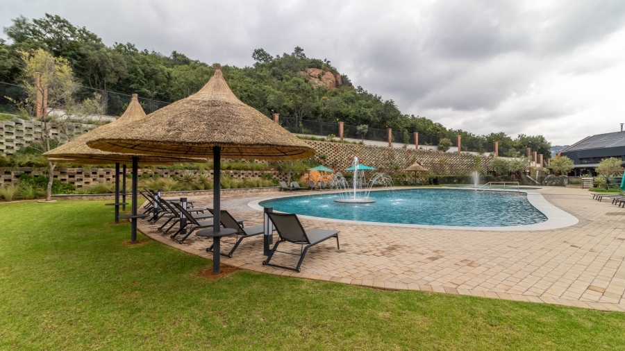 1 Bedroom Property for Sale in Aspen Hills Gauteng