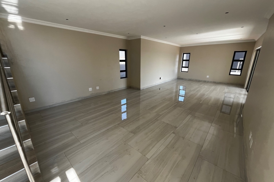 4 Bedroom Property for Sale in Roodepark Eco Estate Gauteng