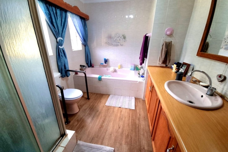 0 Bedroom Property for Sale in Ystervarkfontein Gauteng