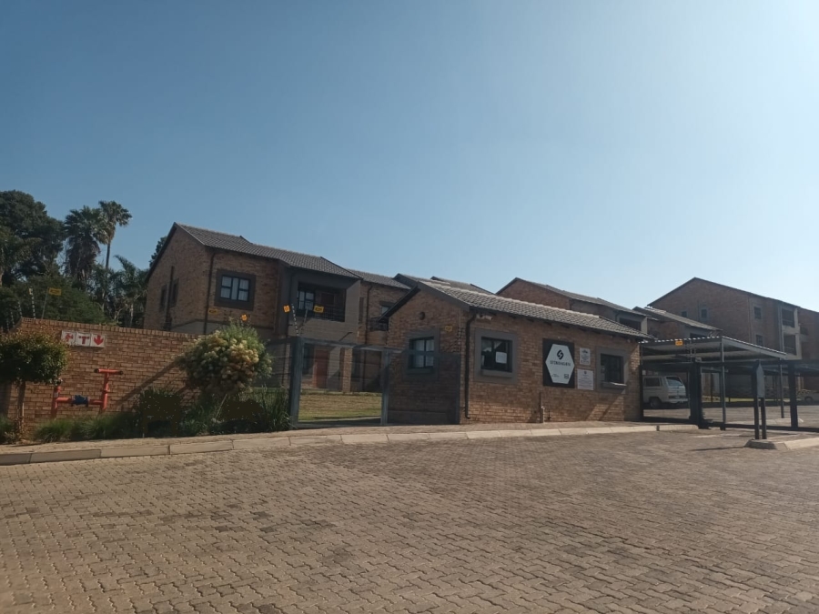 1 Bedroom Property for Sale in Whiteridge Gauteng