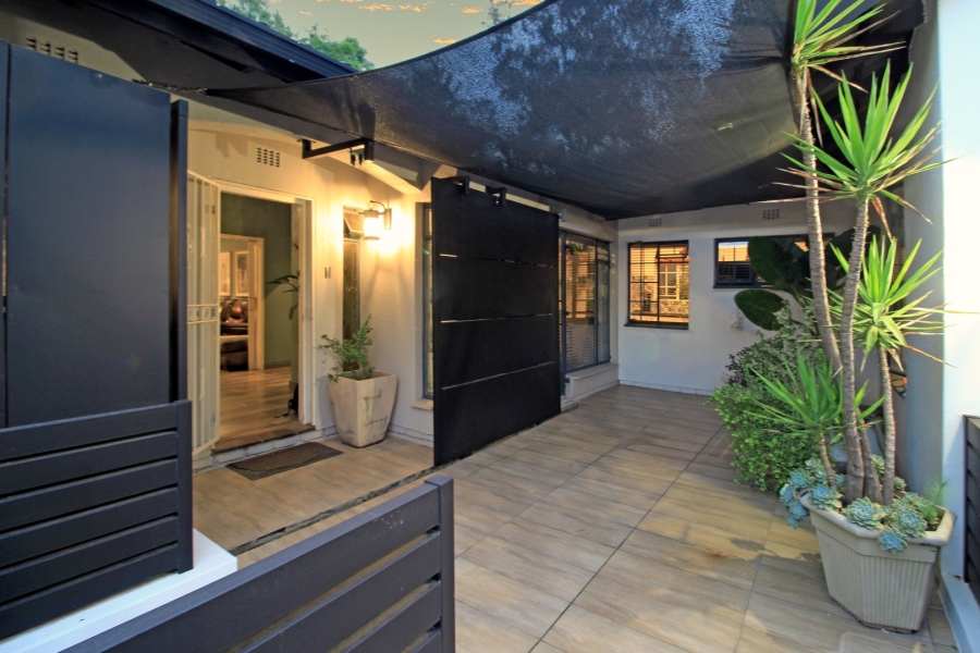 3 Bedroom Property for Sale in Bryanston Gauteng
