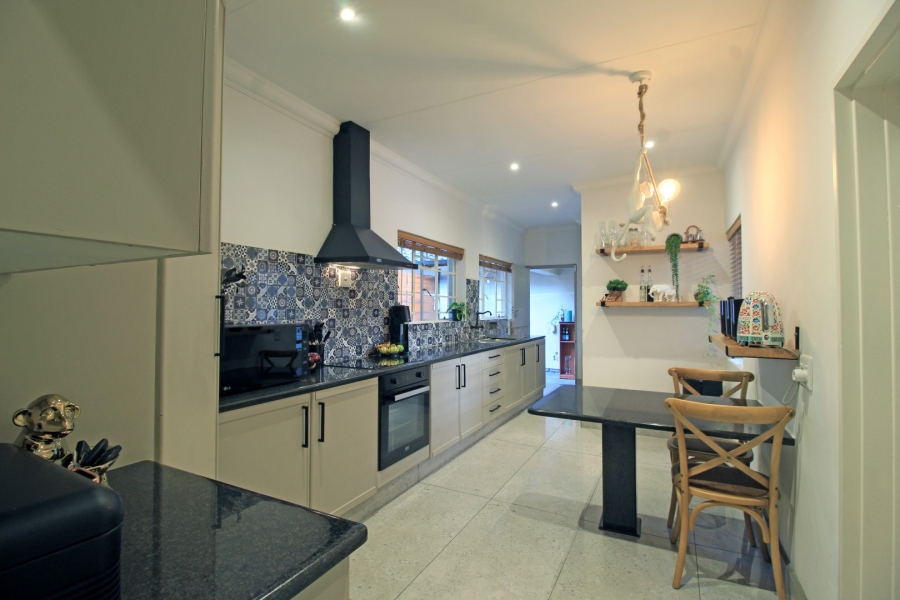 3 Bedroom Property for Sale in Bryanston Gauteng