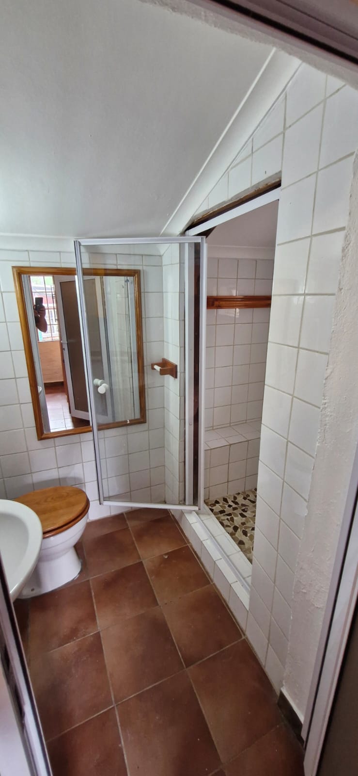 5 Bedroom Property for Sale in Kilner Park Gauteng