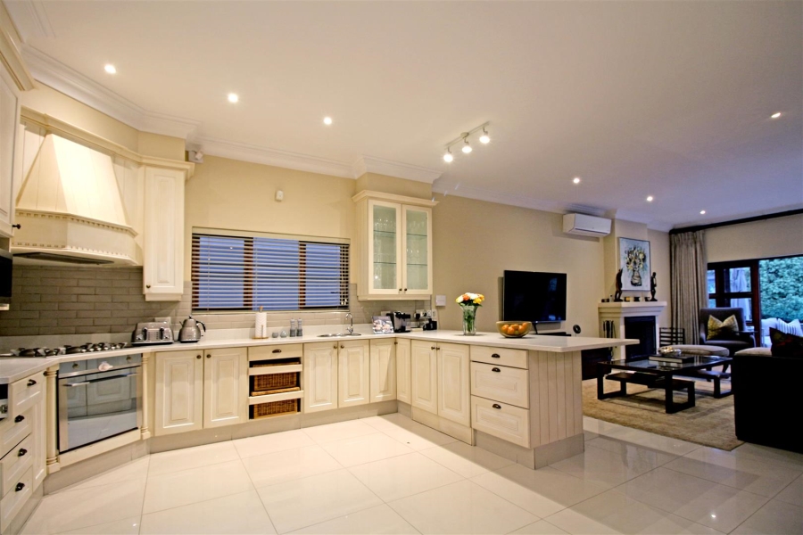 4 Bedroom Property for Sale in Bryanston Gauteng