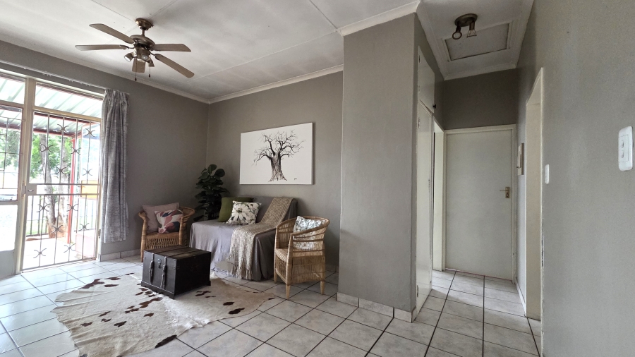 2 Bedroom Property for Sale in Hermanstad Gauteng