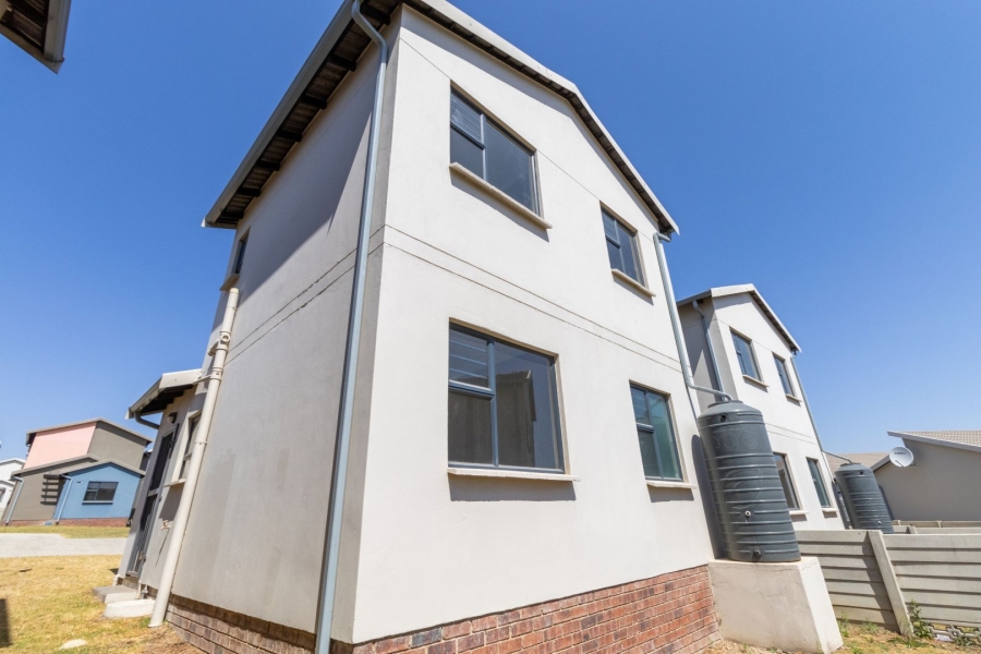 To Let 3 Bedroom Property for Rent in Noordwyk Gauteng