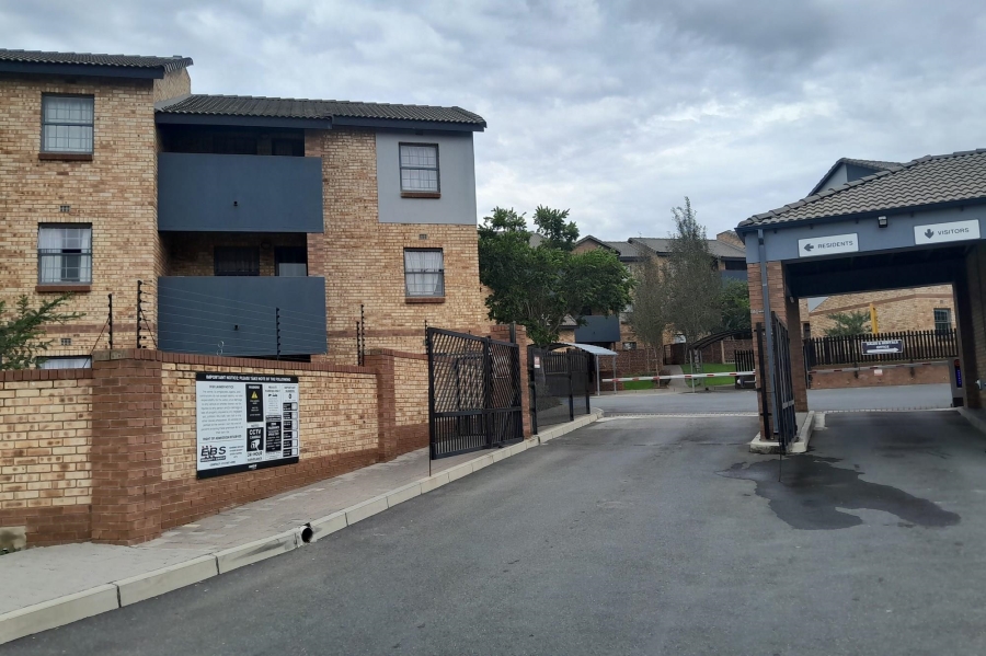 2 Bedroom Property for Sale in Carlswald Gauteng