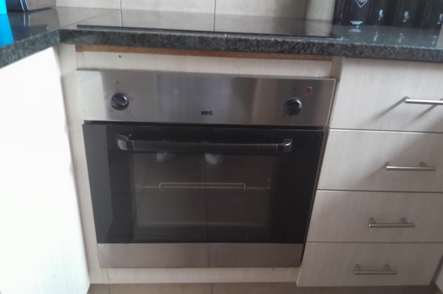 2 Bedroom Property for Sale in Carlswald Gauteng