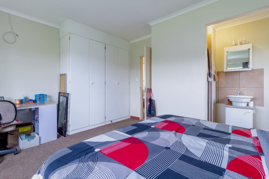 2 Bedroom Property for Sale in Sugar Bush Estate Gauteng