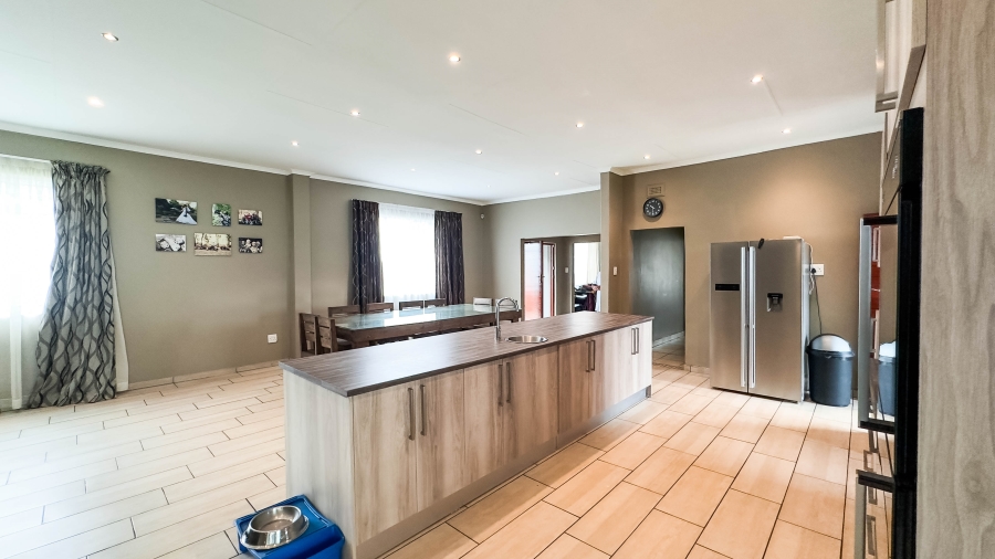 5 Bedroom Property for Sale in Alberton North Gauteng