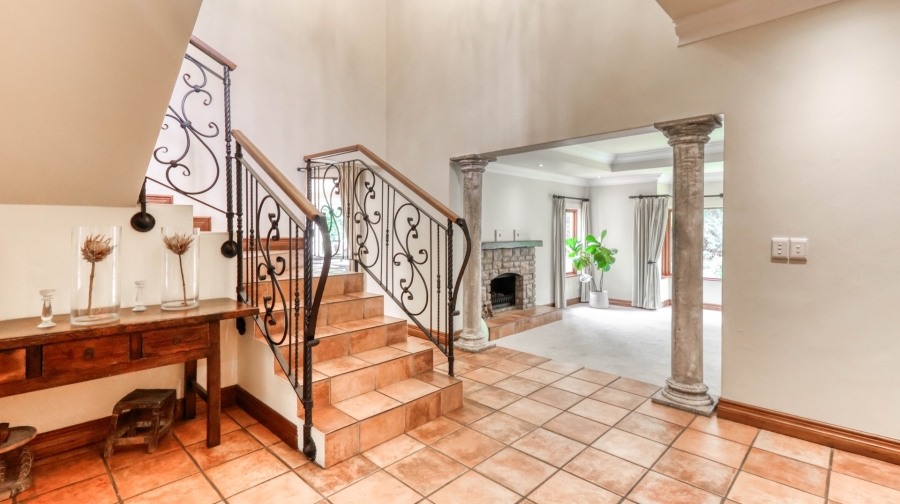 5 Bedroom Property for Sale in Dainfern Golf Estate Gauteng
